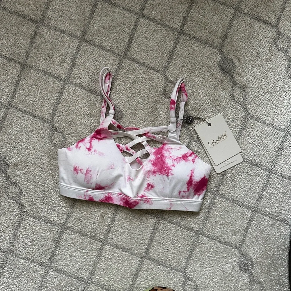 Bombshell Sportswear Pink/White Tie-Dye Sexy Back Leggings & Cross My Heart Bra - Picture 5 of 15